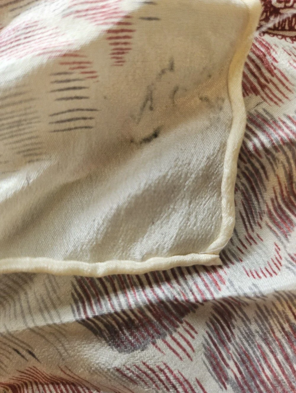Vintage Oscar De La Renta 100% Silk 20